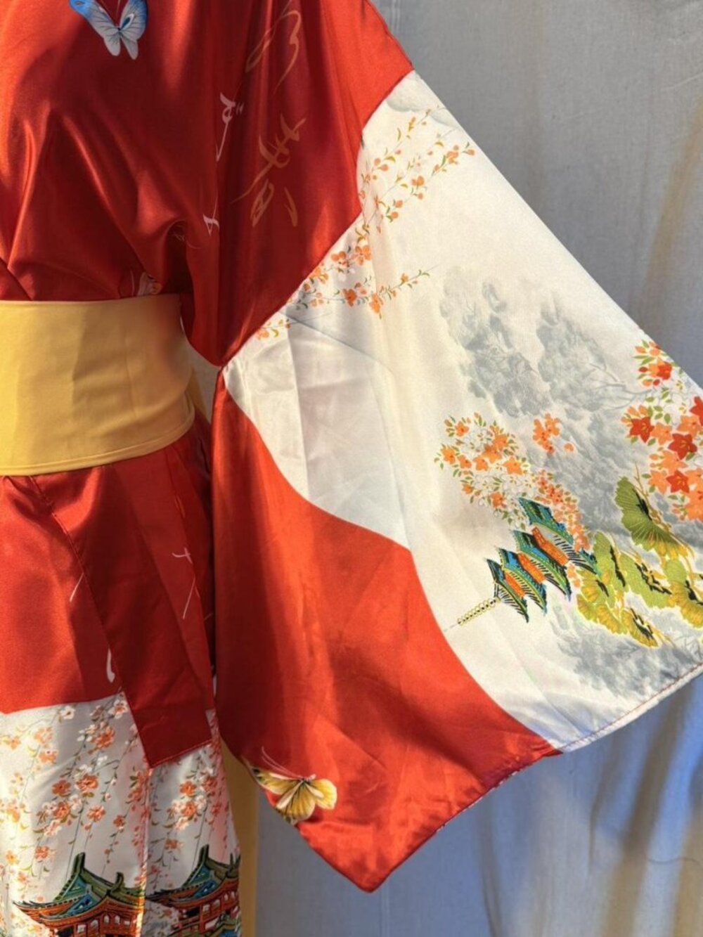 STUNNING TRADITIONAL AUTHENTIC JAPANESE KIMONO..OS - Picture 6 of 8